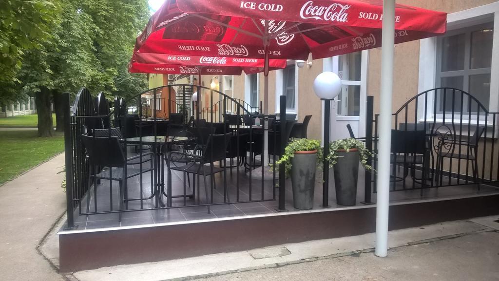 Hotel Thelena Tolna المظهر الخارجي الصورة